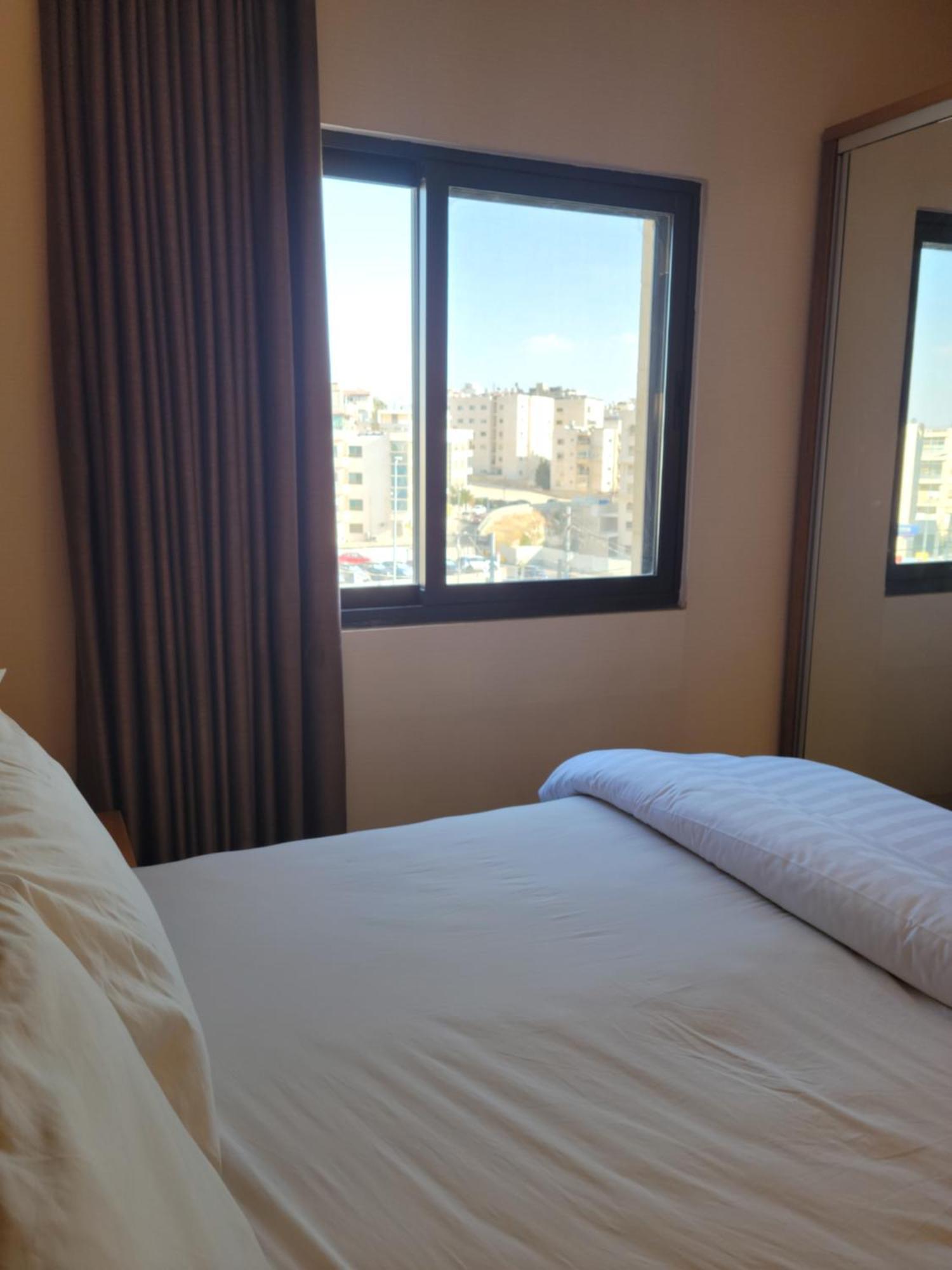 Big Ben Hotel Suites Amman Zewnętrze zdjęcie