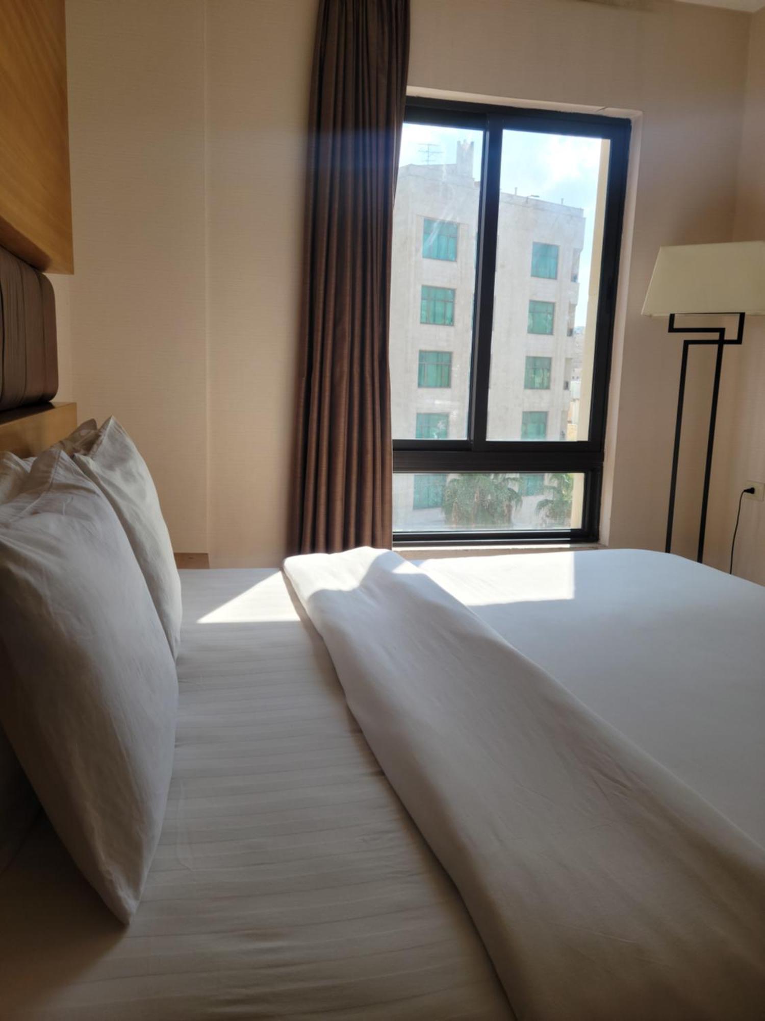 Big Ben Hotel Suites Amman Zewnętrze zdjęcie